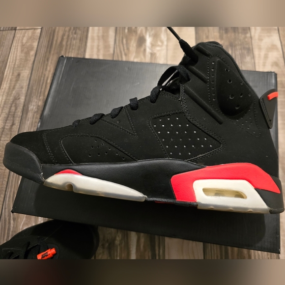 Air Jordan 6 Retro Black Infared - Picture 4 of 8